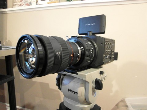 Sony SAL1650 16-50mm f/2.8 lens on Sony NEX-FS100 Sony 16-50mm f/2.8 on FS100
